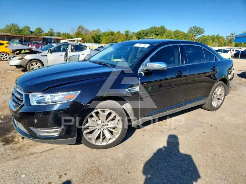 2017 Ford TAURUS photo