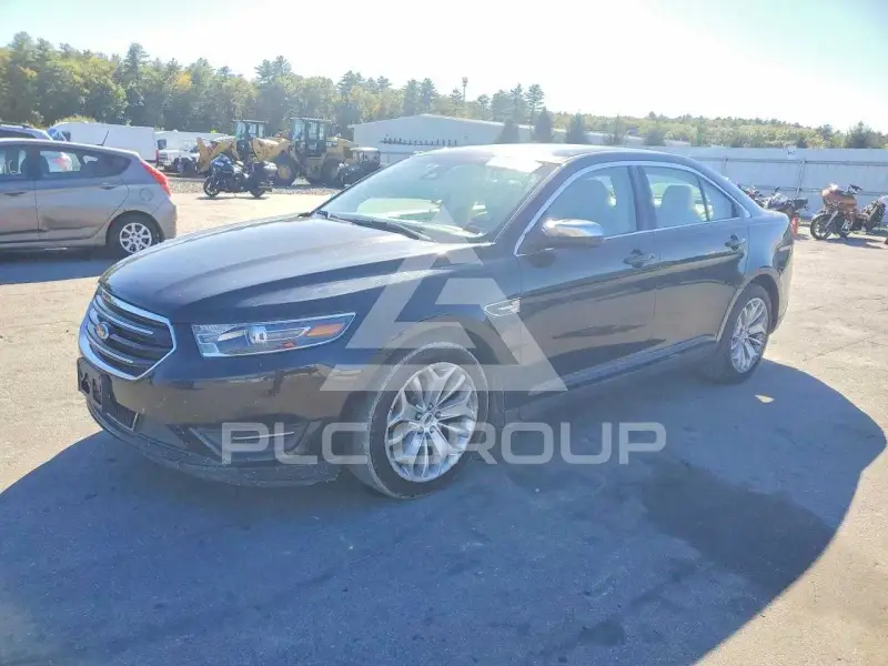 2017 Ford TAURUS photo
