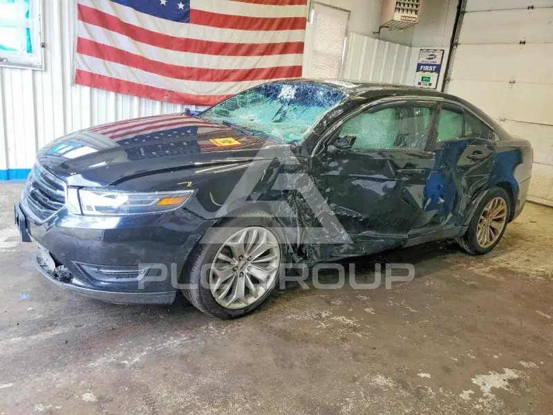 2017 Ford TAURUS фото