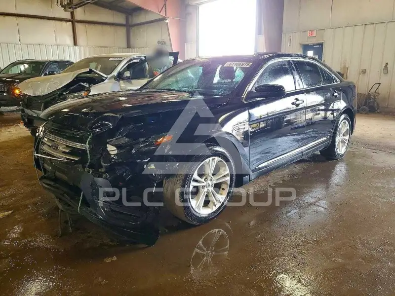 2017 Ford TAURUS фото