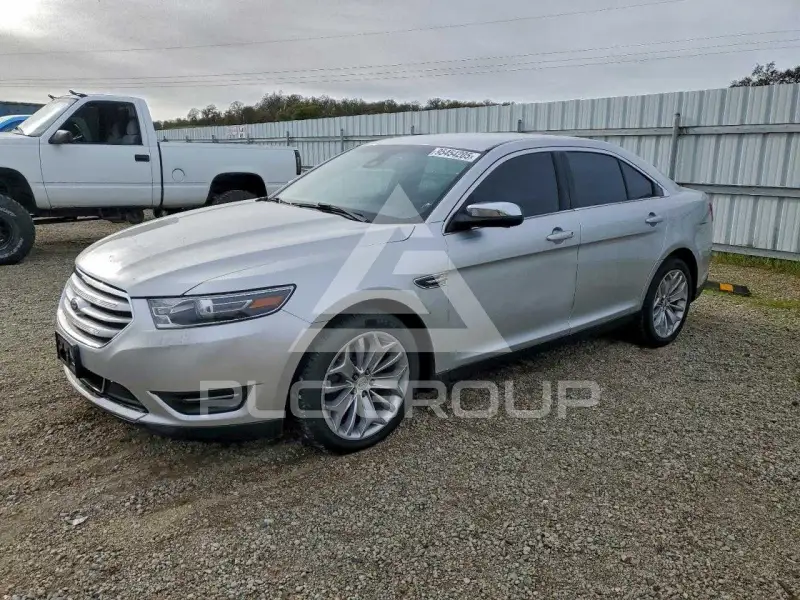 2017 Ford TAURUS фото