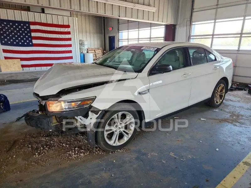 2017 Ford TAURUS photo