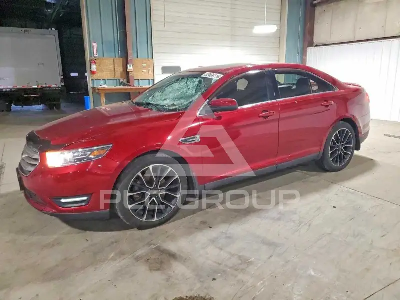 2017 Ford TAURUS фото