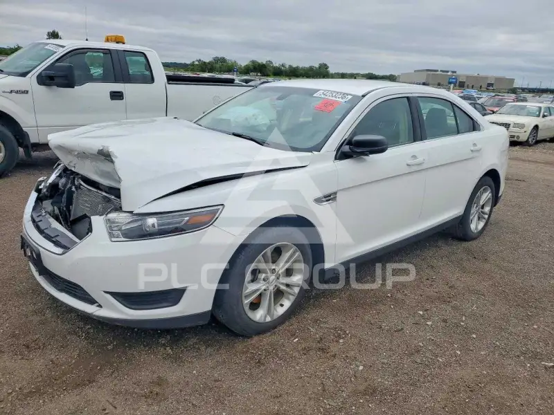 2017 Ford TAURUS photo