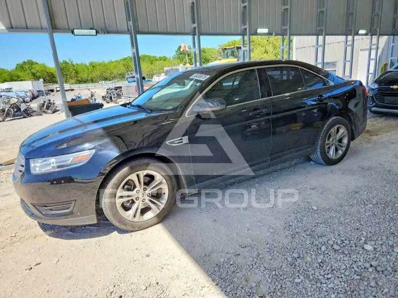 2017 Ford TAURUS фото