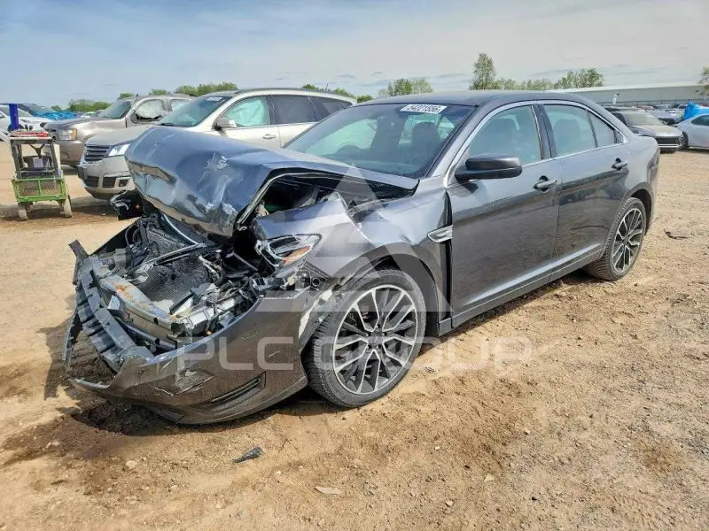 2017 Ford TAURUS фото