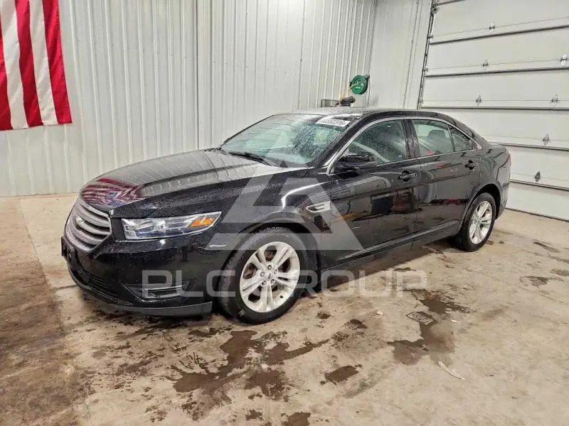 2017 Ford TAURUS photo