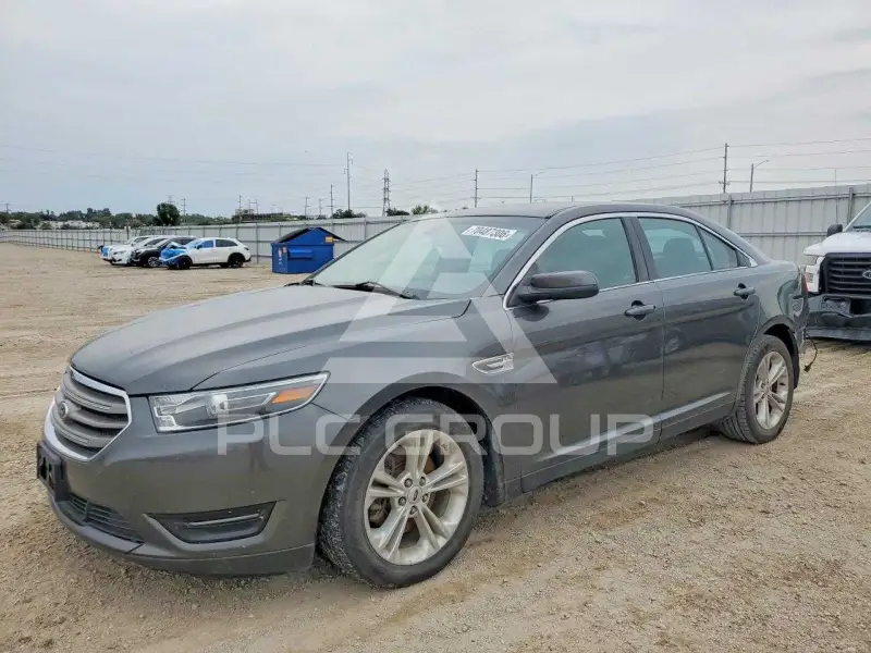 2017 Ford TAURUS photo