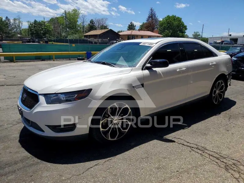 2017 Ford TAURUS фото