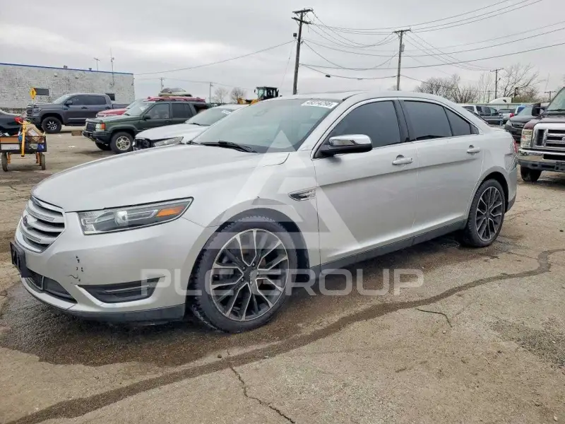 2017 Ford TAURUS photo