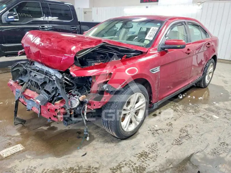 2017 Ford TAURUS photo