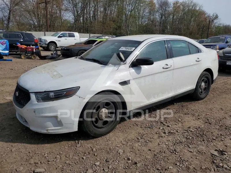 2017 Ford TAURUS photo