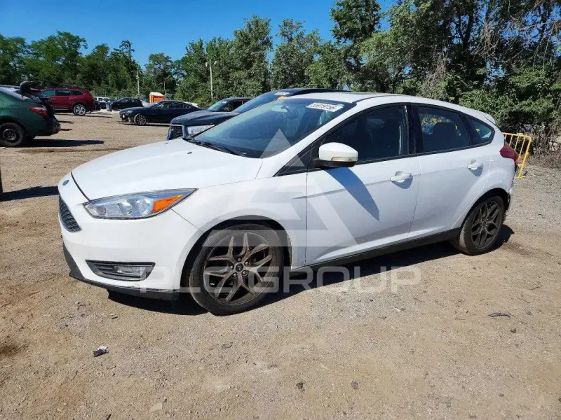 2017 Ford FOCUS photo