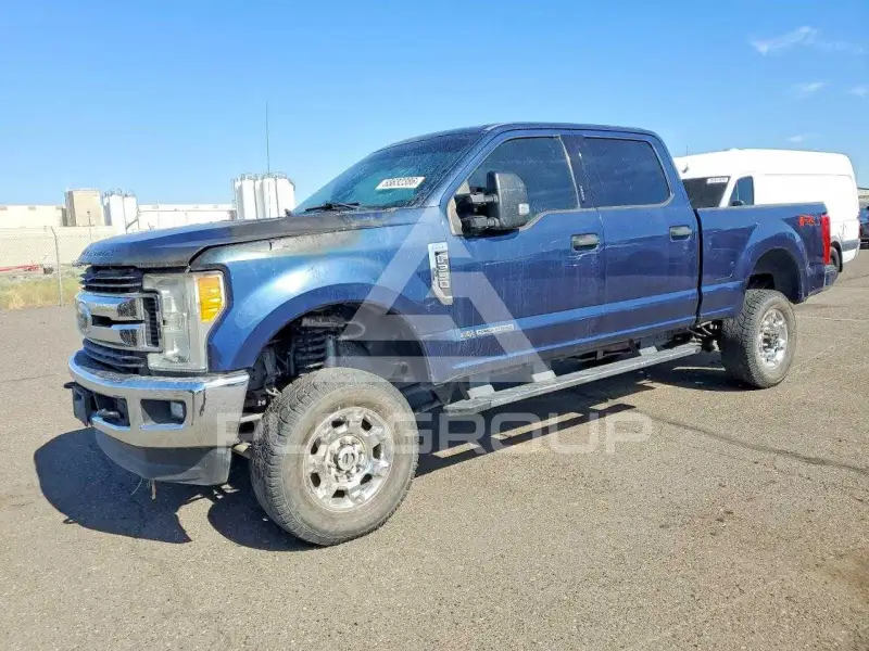 2017 Ford F Series фото