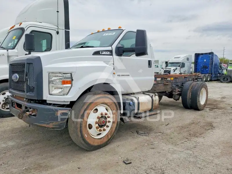 2017 Ford F-650 photo