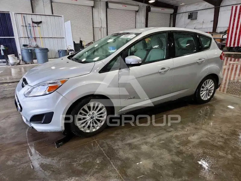 2017 Ford C-MAX photo