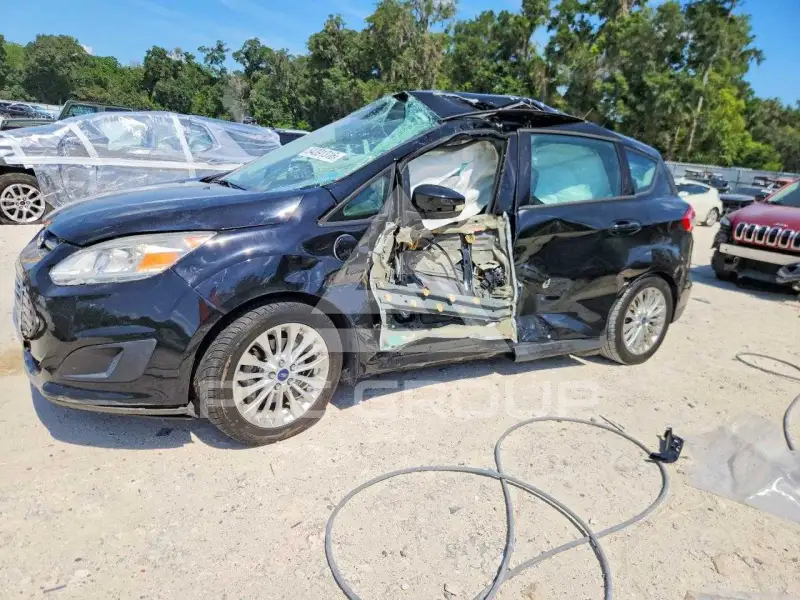 2017 Ford C-MAX фото