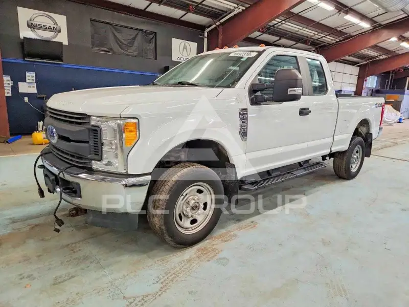 2017 Ford F-350 фото
