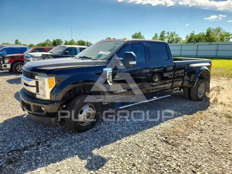 2017 Ford F-350 фото