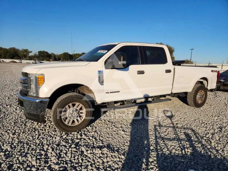 2017 Ford F-350 фото