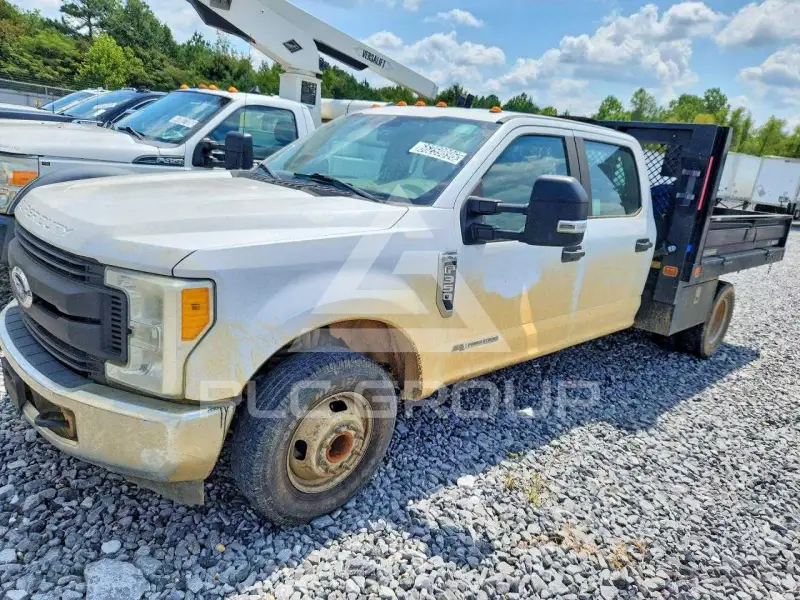 2017 Ford F-350 фото