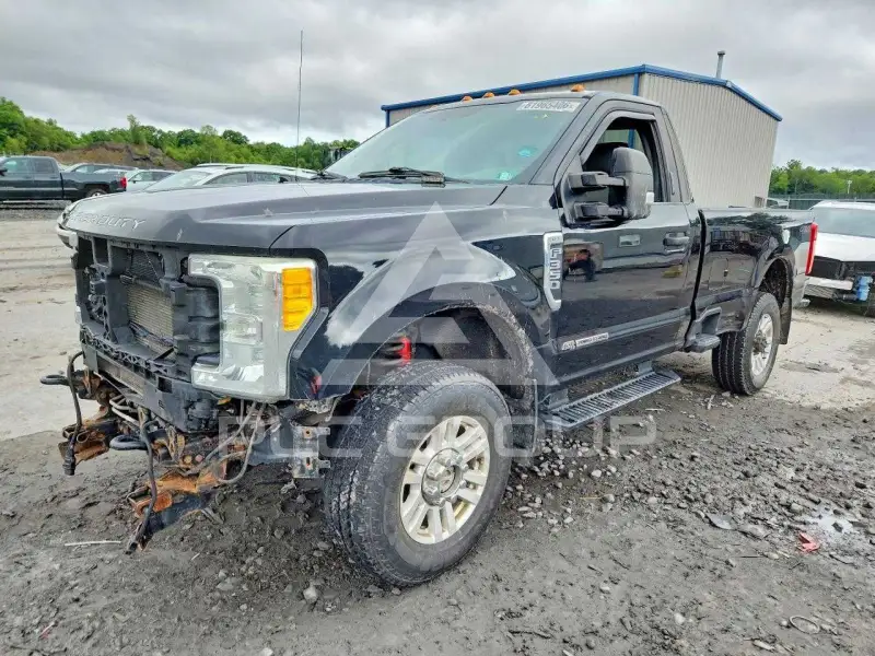 2017 Ford F-350 фото