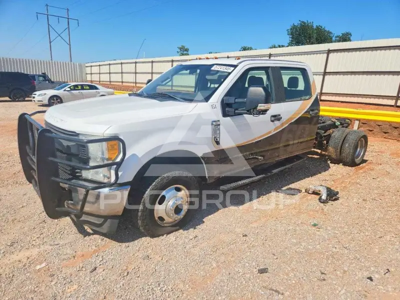 2017 Ford F-350 photo