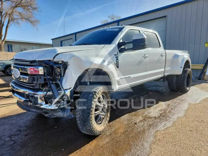 2017 Ford F-350 фото