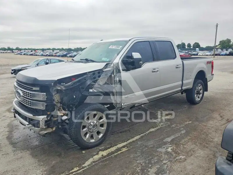 2017 Ford F-350 фото
