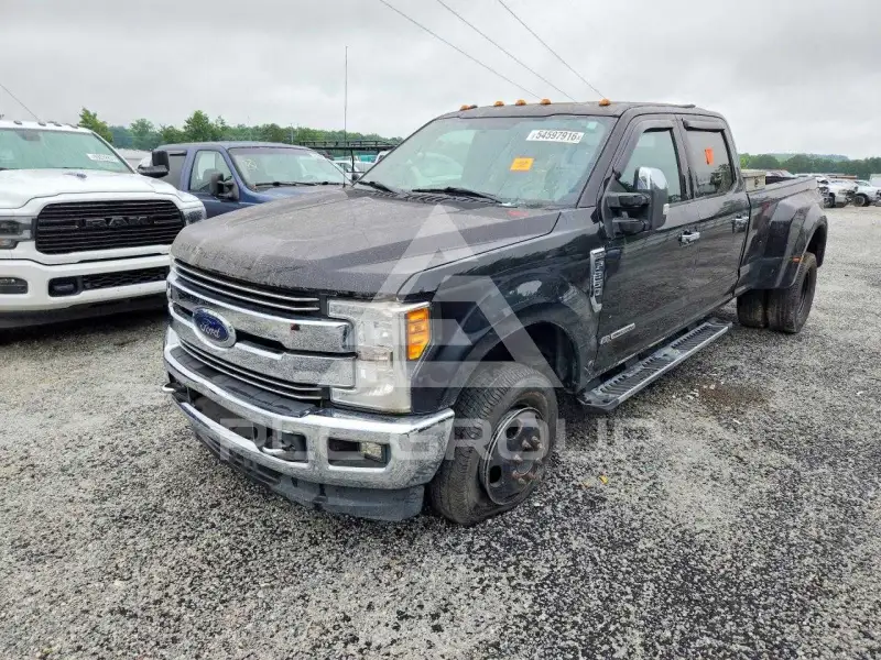 2017 Ford F-350 фото