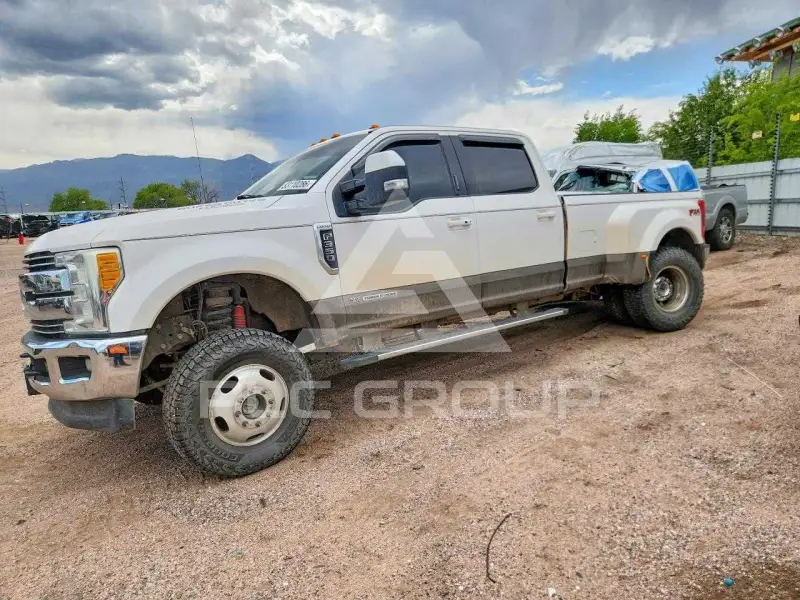 2017 Ford F-350 фото
