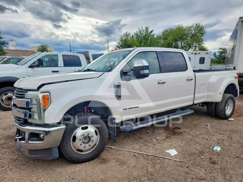 2017 Ford F-350 фото