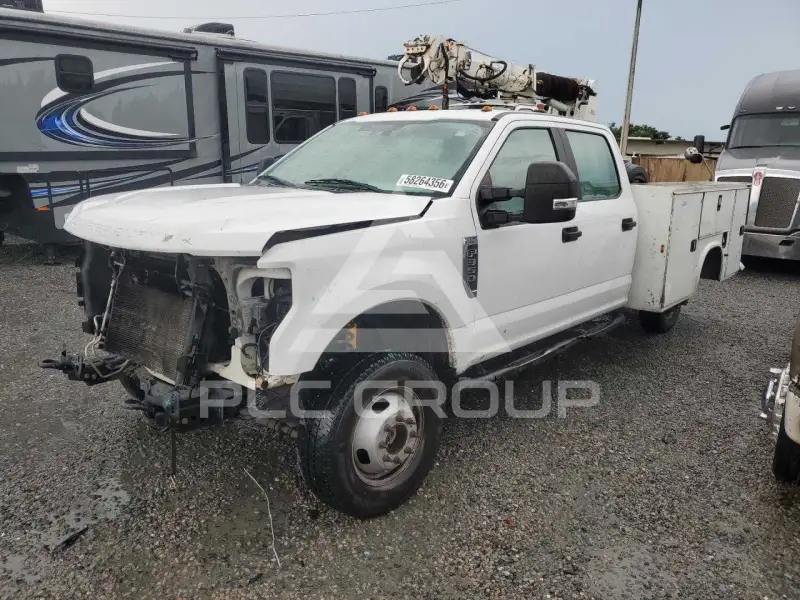 2017 Ford F-350 photo