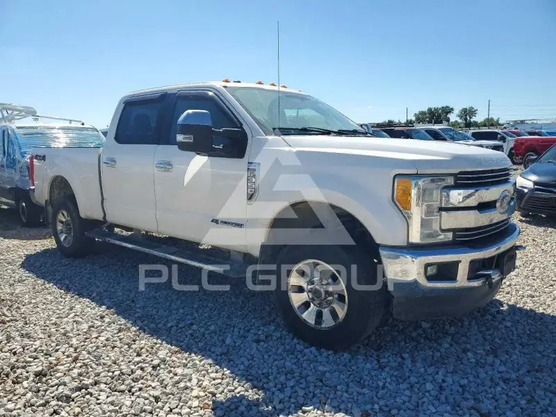 2017 Ford F-350 фото