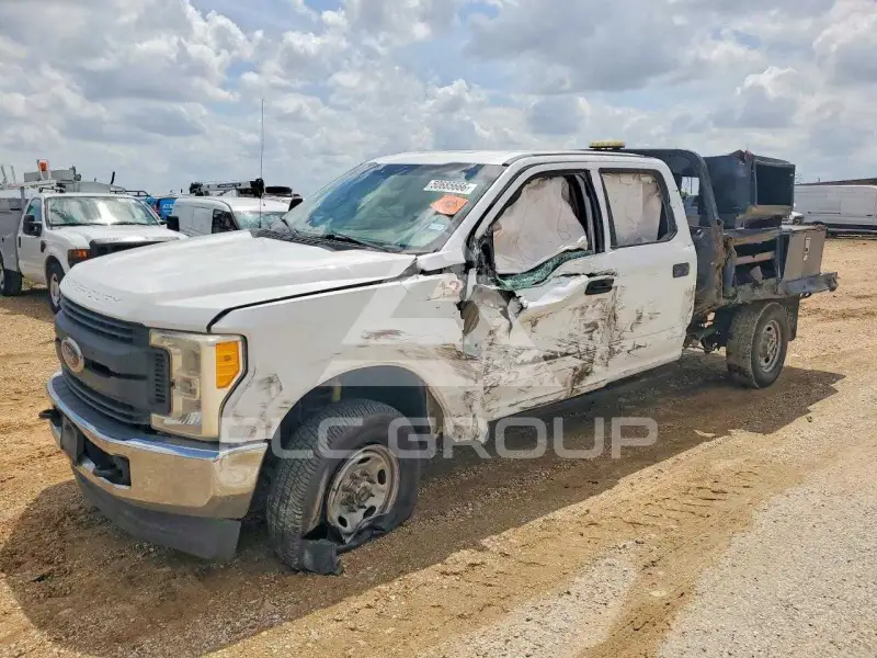 2017 Ford F-350 фото