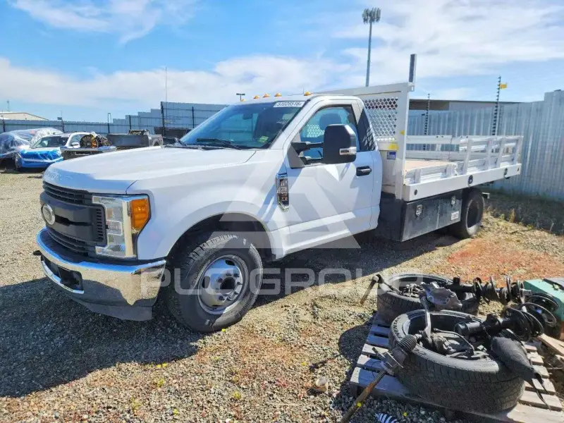 2017 Ford F-350 фото