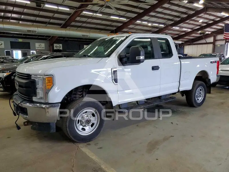 2017 Ford F-350 фото