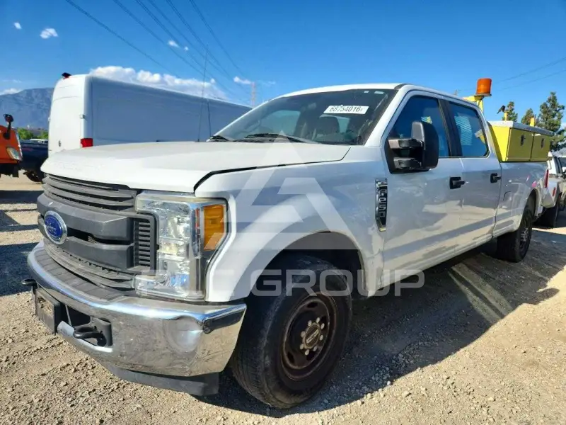 2017 Ford F-250 фото