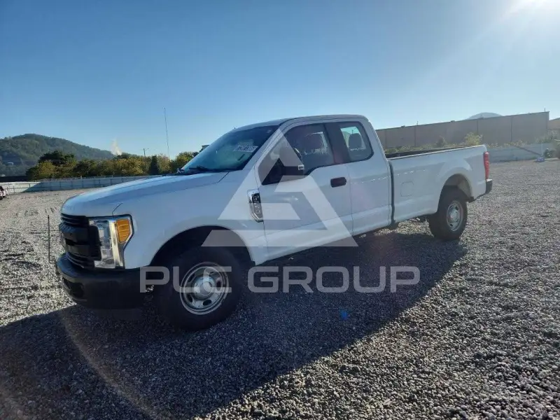 2017 Ford F-250 фото