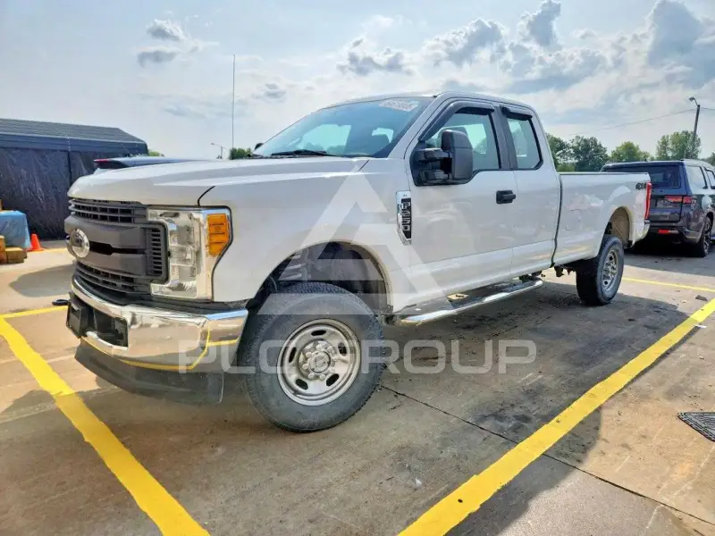 2017 Ford F-250 фото