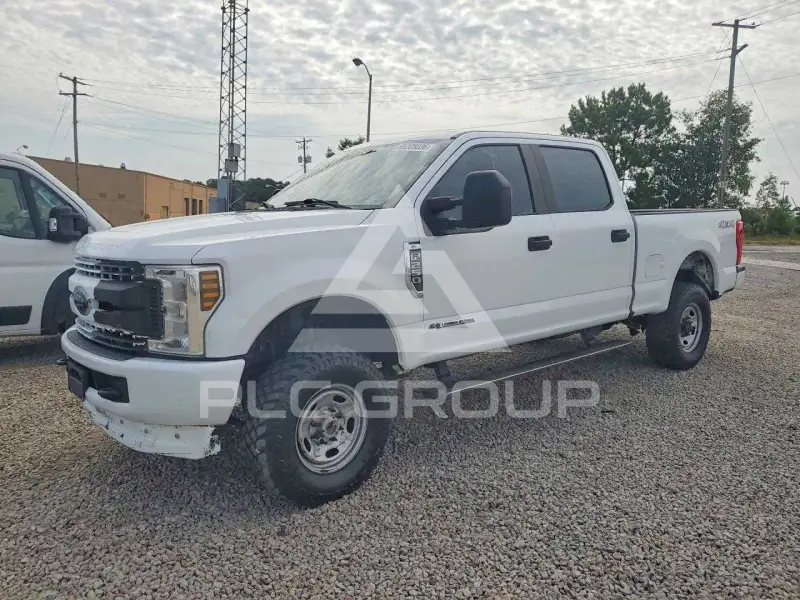 2017 Ford F-250 фото