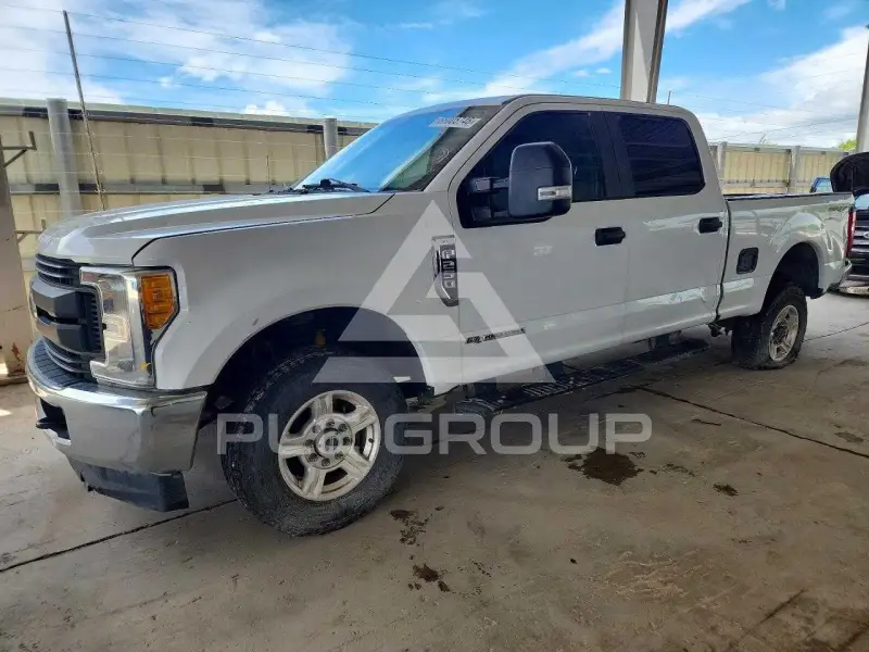 2017 Ford F-250 фото