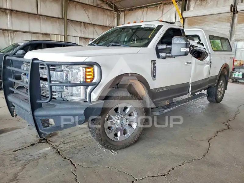 2017 Ford F-250 фото