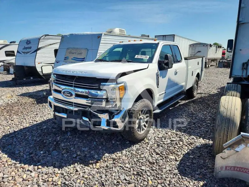 2017 Ford F-250 фото