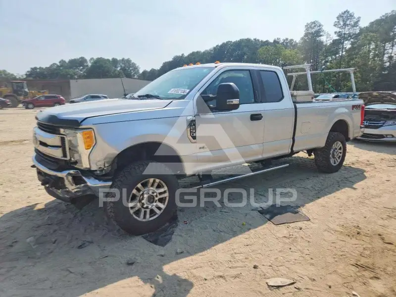2017 Ford F-250 фото