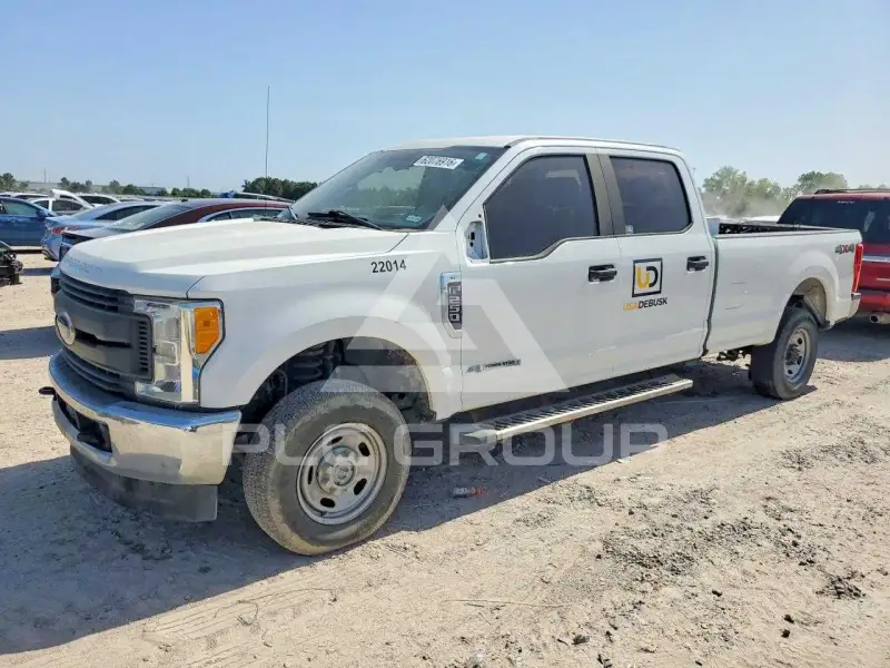 2017 Ford F-250 фото