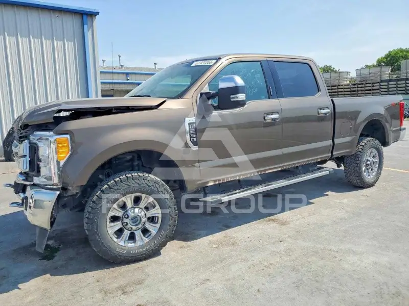 2017 Ford F-250 фото