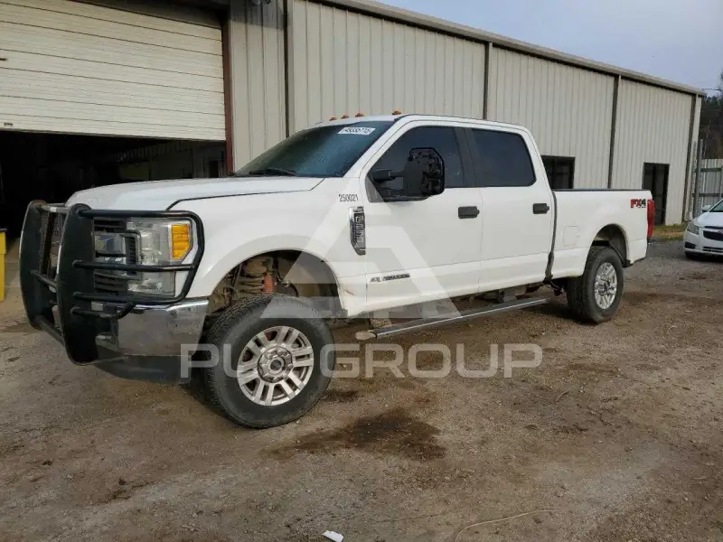 2017 Ford F-250 photo