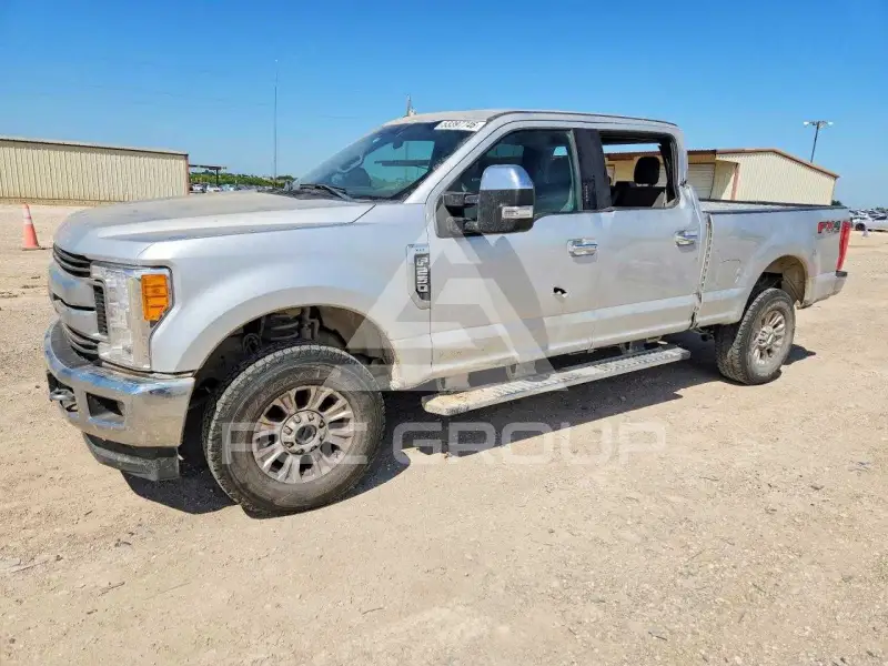 2017 Ford F-250 photo
