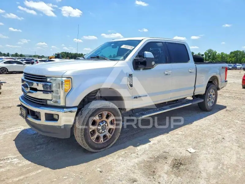 2017 Ford F-250 фото